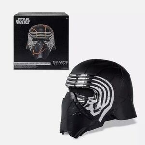 Star Wars Kylo Ren Reforged Helmet – Galactic Archive – Hasbro
